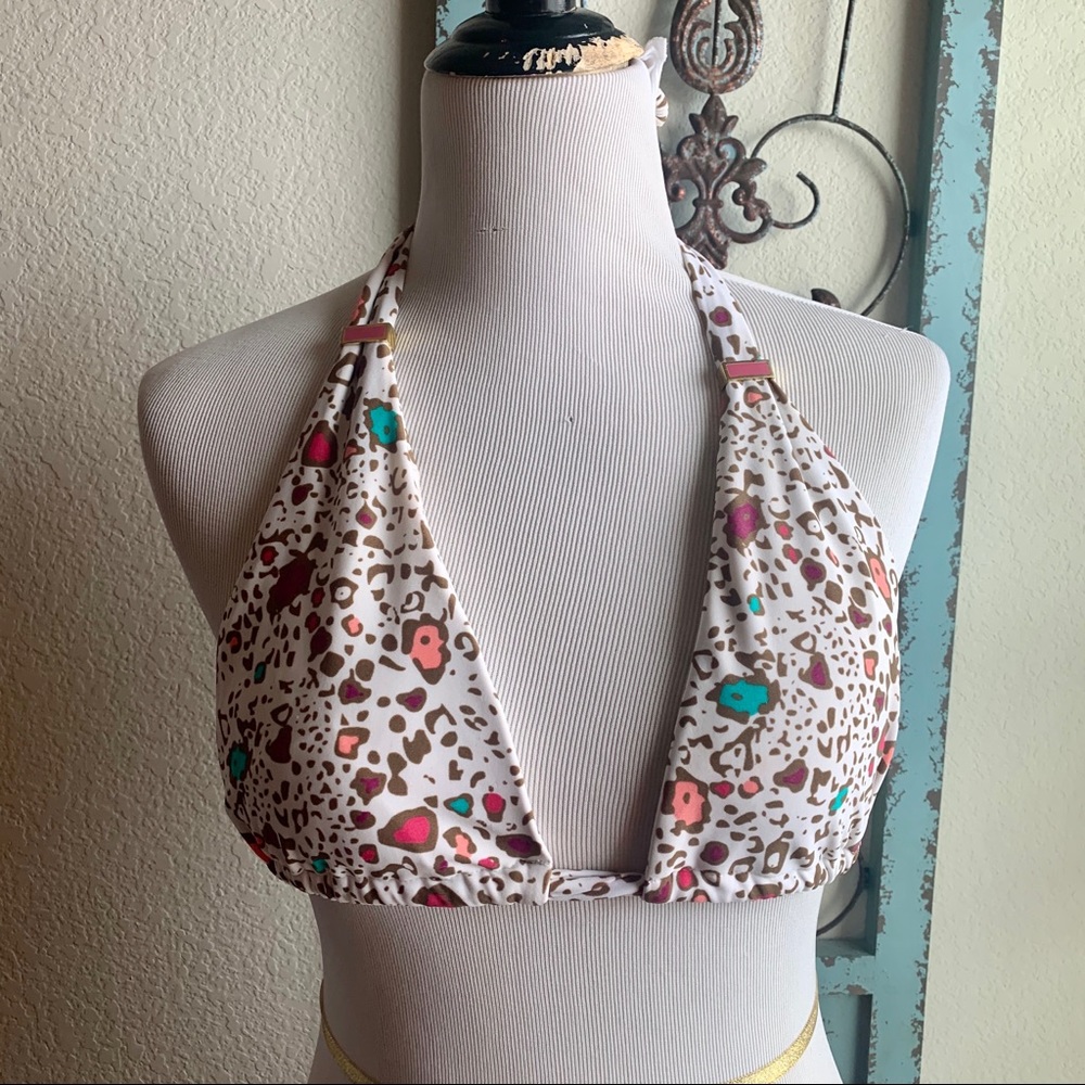 Sofia by Vix Multi-Color Print Bikini Top - Picture 8 of 8
